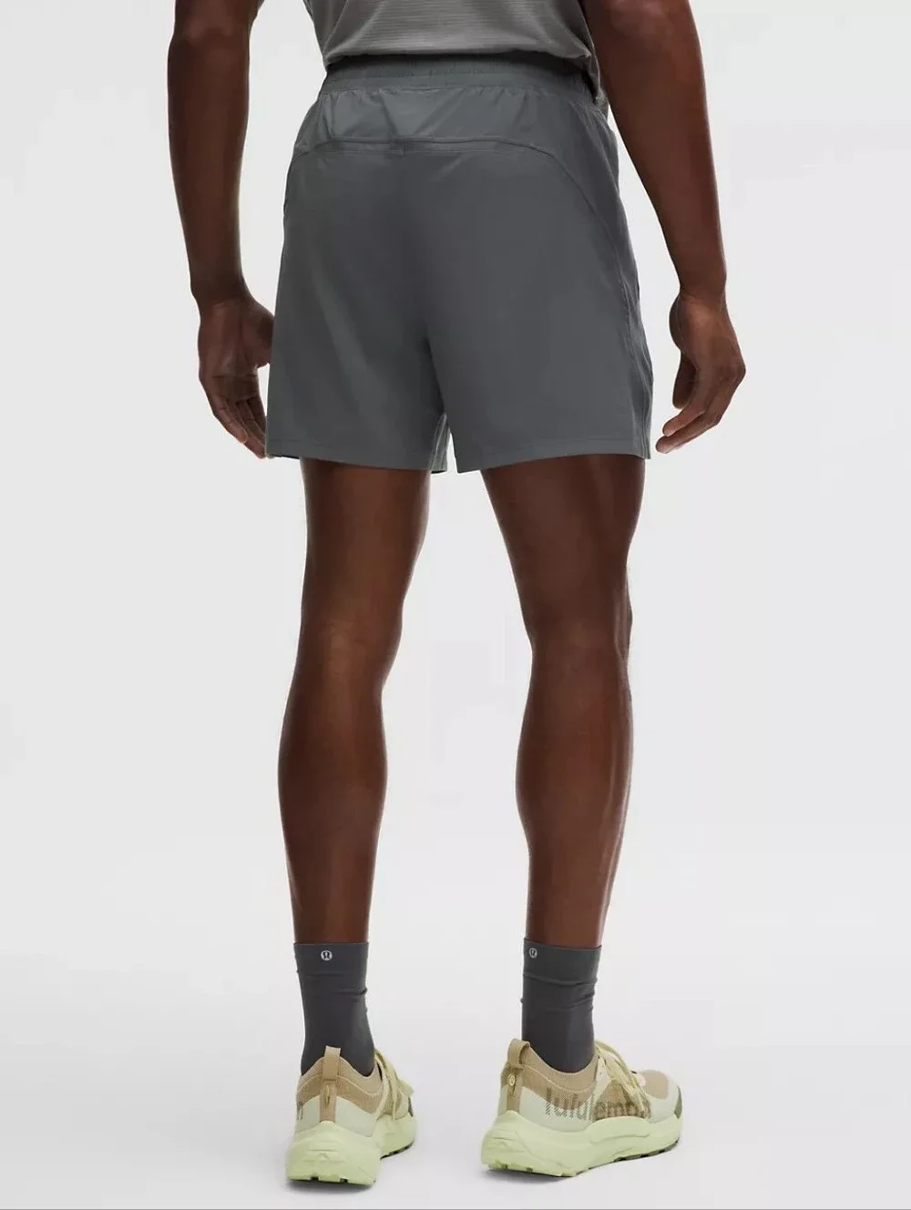 NEW Lululemon Pace Breaker Linerless Short 5